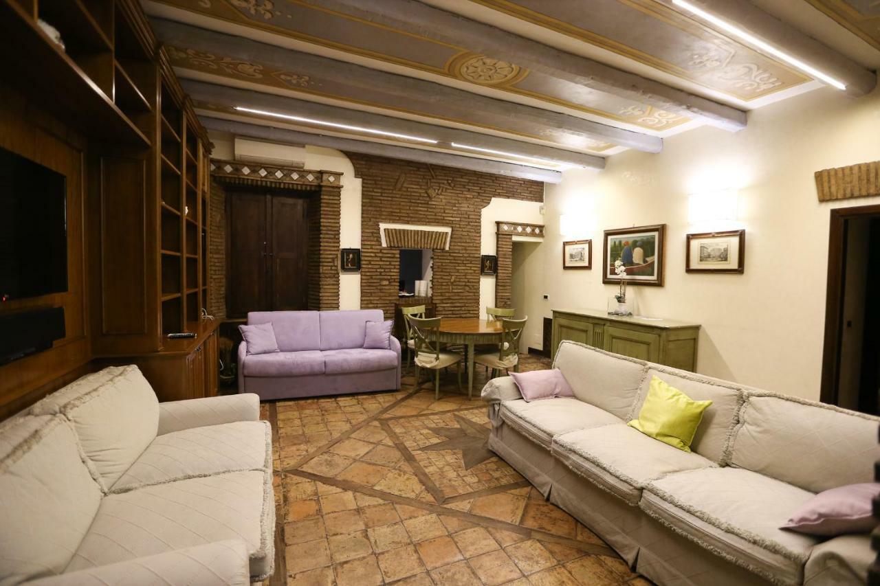 Palazzo Alibrandi House *